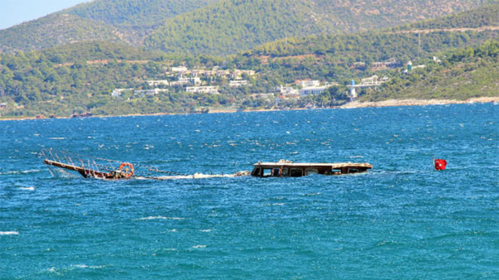 Прогулочное судно затонуло в Бодруме 