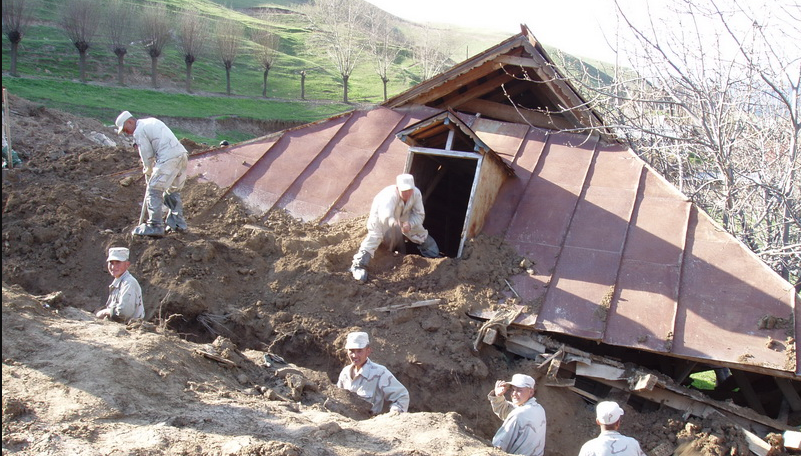 Турция построит дома для пострадавших от оползня кыргызстанцев