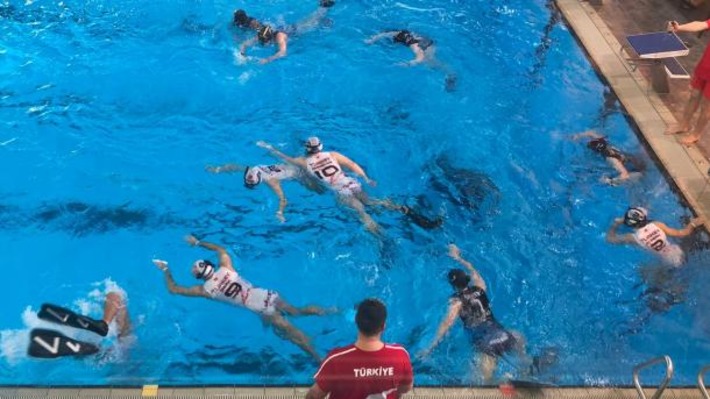 Женская сборная Турции по подводному регби взяла  "золото" на Чемпионате мира 