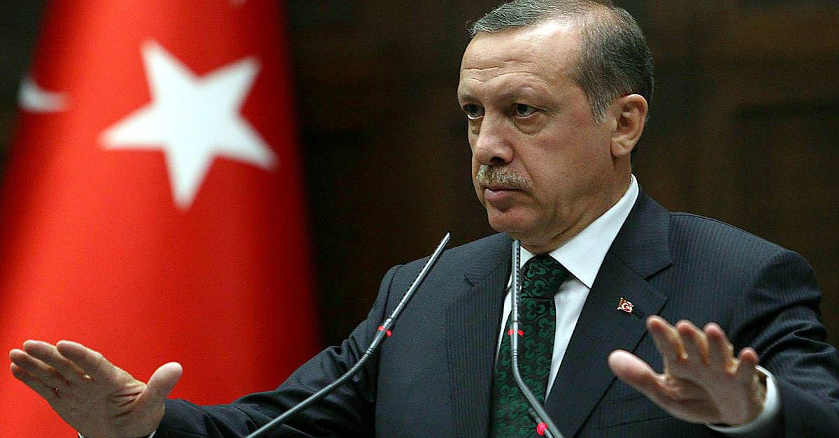 Эрдоган и Албайрак отказались от зарплаты в Фонде благосостояния Турции