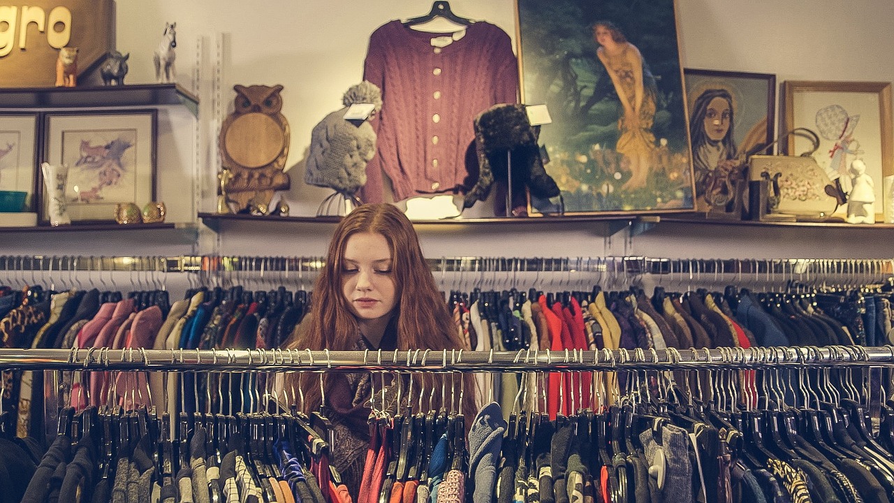 Поиск магазинов женской одежды больших размеров в Анталии