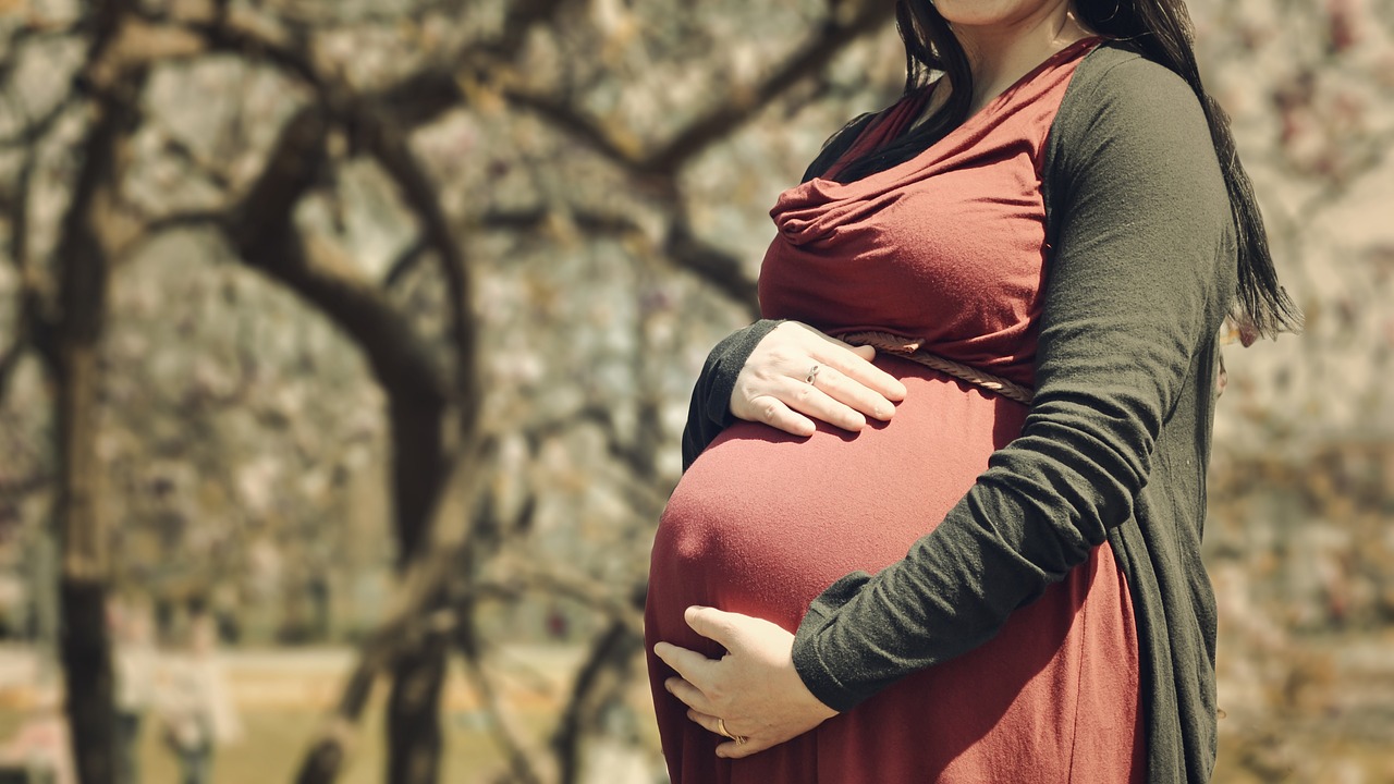 Как относятся турки к беременным: реальные истории и факты