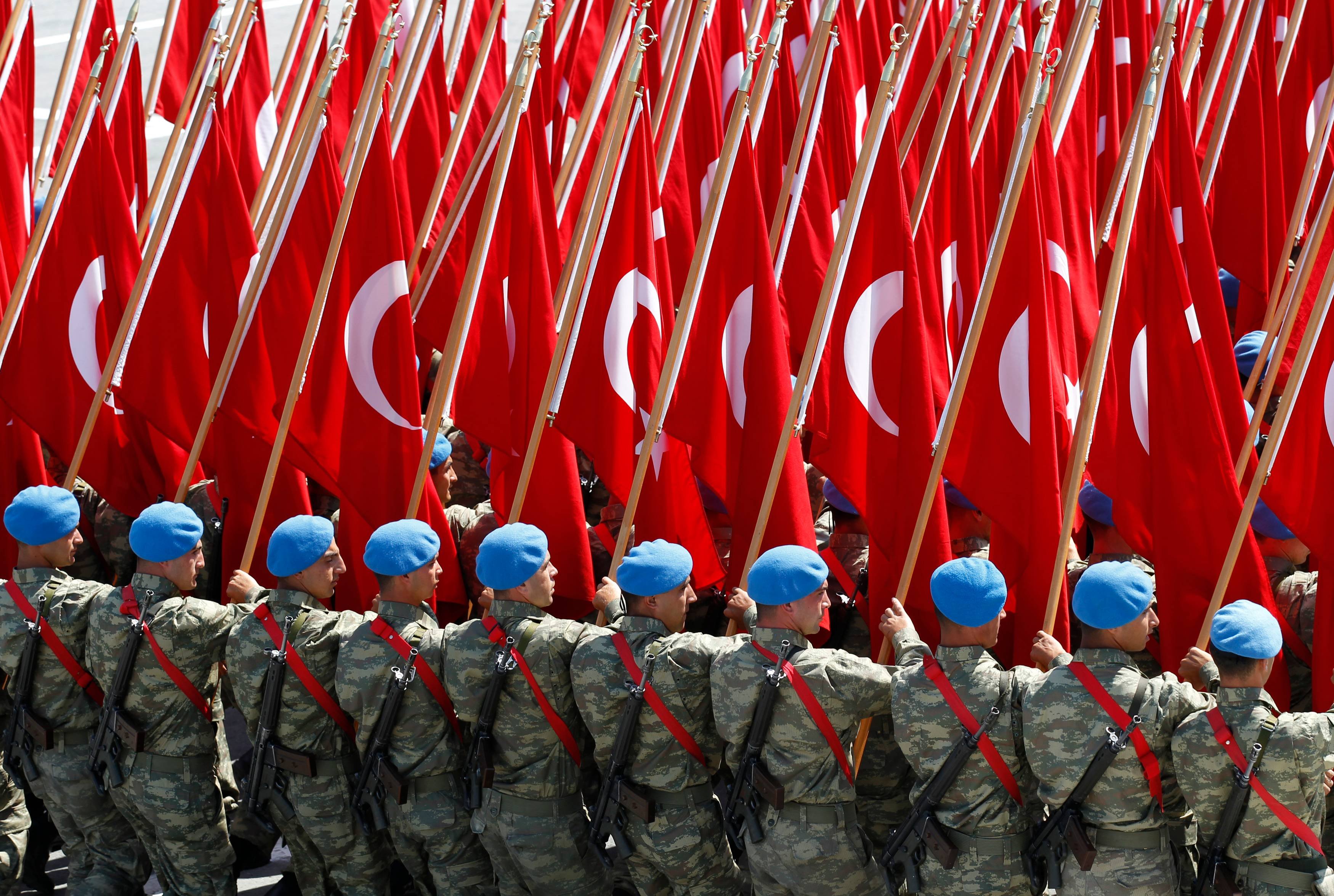 В Турции снова было зафиксировано массовое отравление военнослужащих