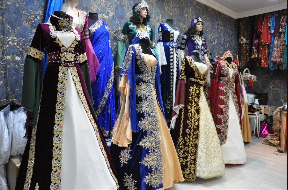   Где купить красивый наряд "Bindallı" для турецкого девичника в Анталии? 