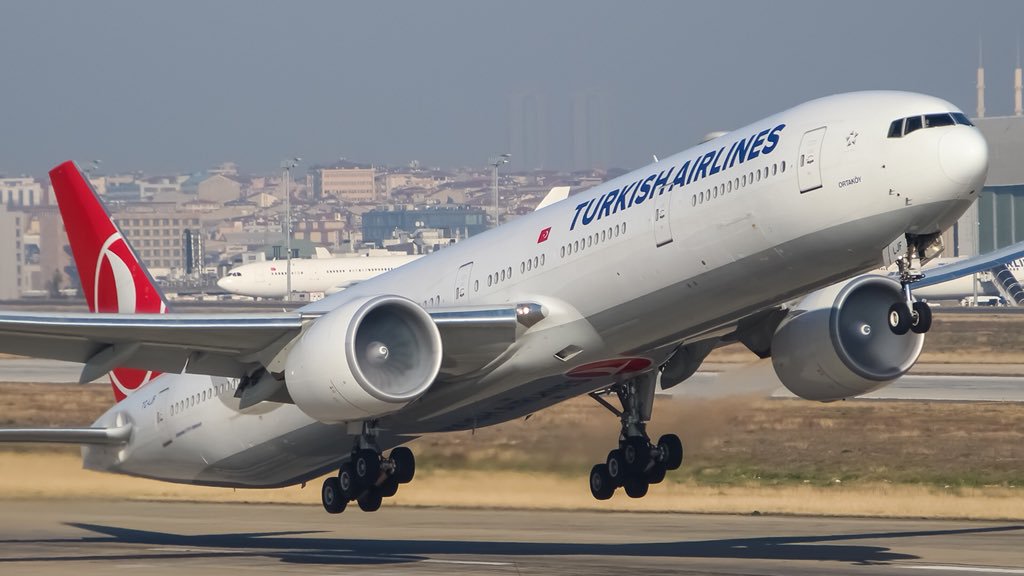 Turkish Airlines начнут летать в Баку из нового аэропорта Стамбула