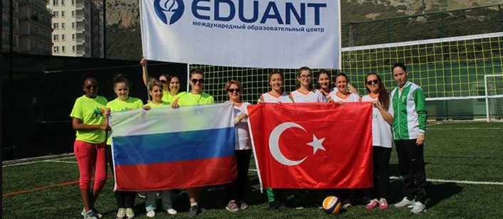 4 марта прошел волейбольный матч между частным турецким колледжем и Международной Русской Школой