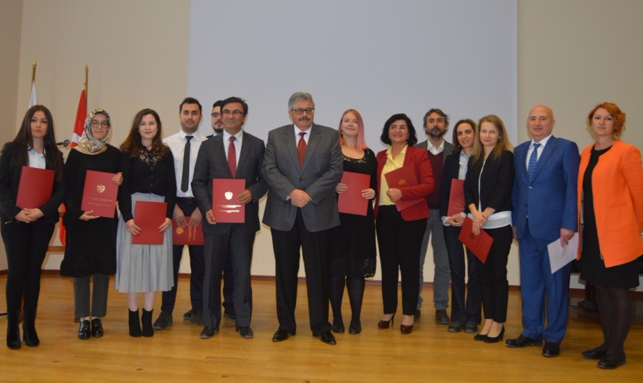 Посол РФ в Турции поздравил учителей в Анкаре