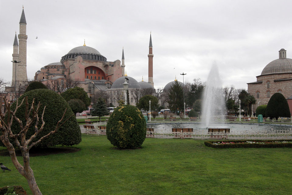 ЮНЕСКО: Турция не имеет права делать Айя-Софию мечетью