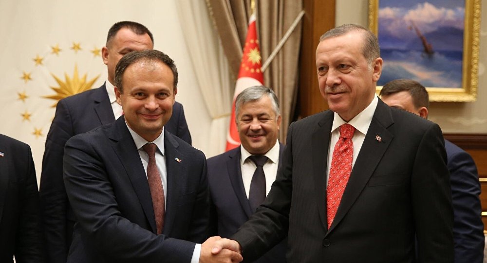 Молдова может разрешить туркам въезжать в страну по внутреннему паспорту