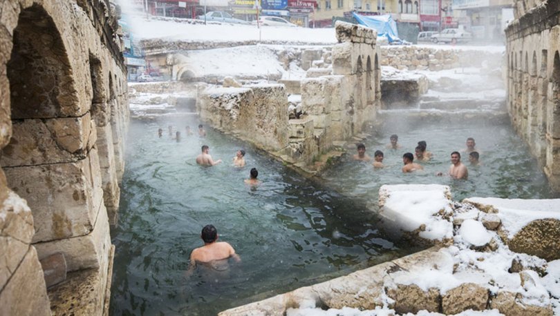 Римские бани в Турции привлекают туристов
