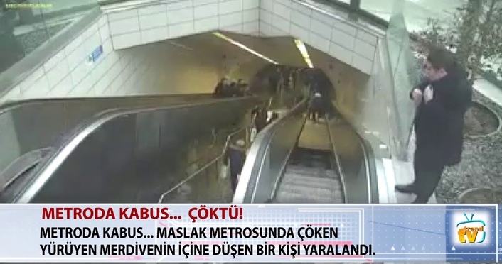 Мужчину втянуло в провал на эскалаторе в Стамбуле (видео)