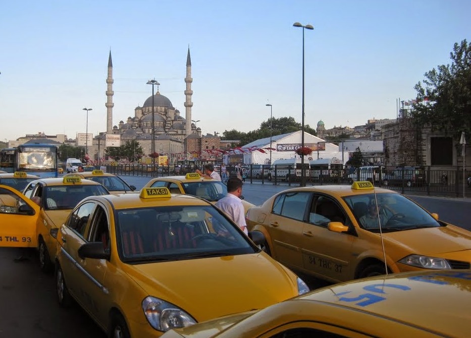 Турецкий таксист сядет в тюрьму за обман туристов