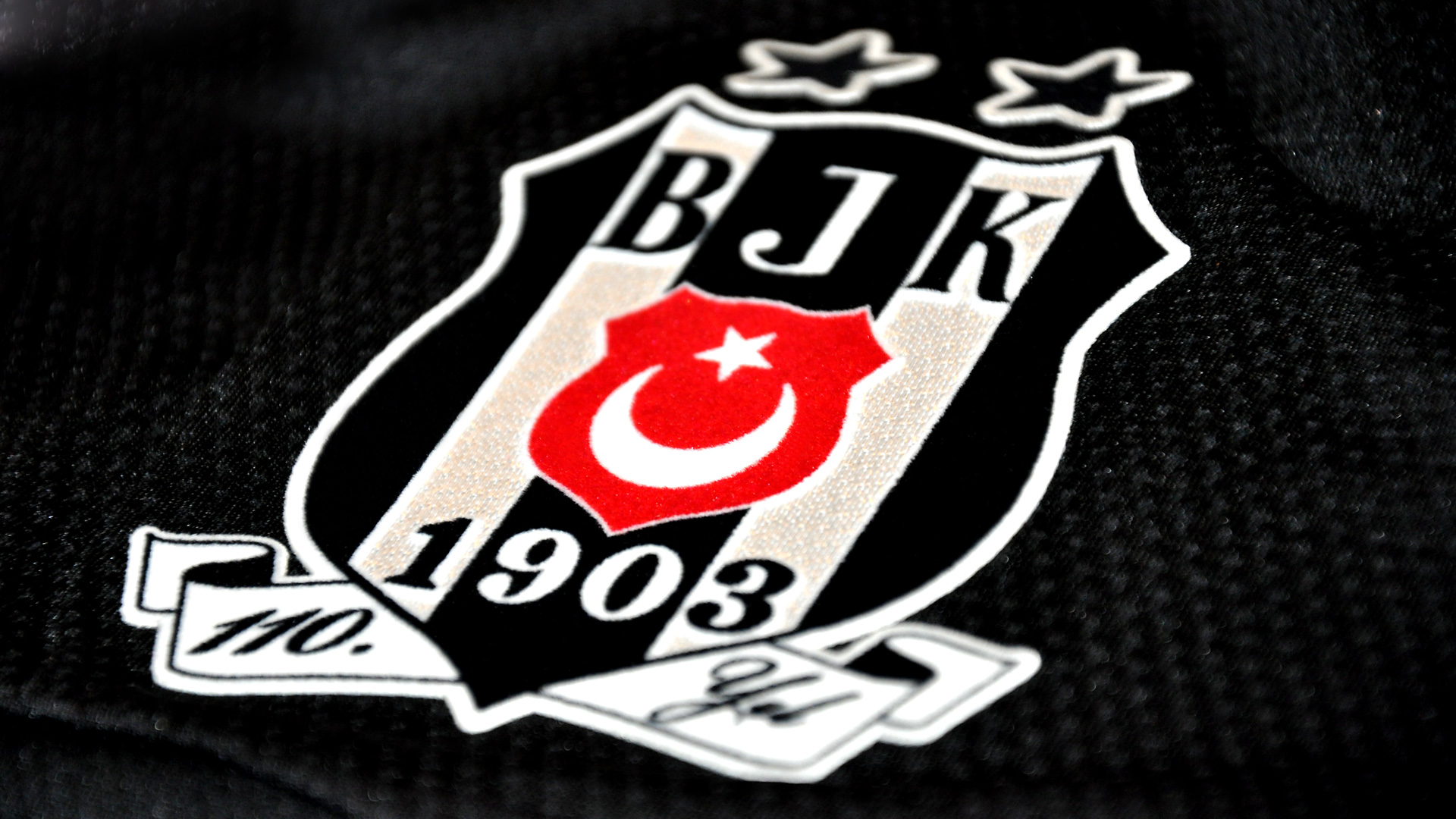 Турецкий «Бешикташ» одержал третью победу подряд в Лиге чемпионов