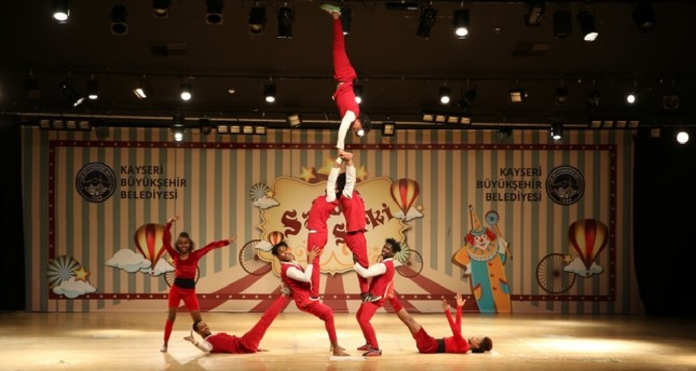 В Турции растет популярность «этичных цирков»