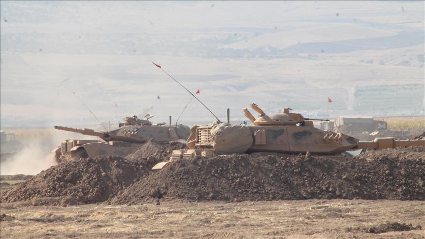 ВС Турции отрабатывают строительство новых линий обороны