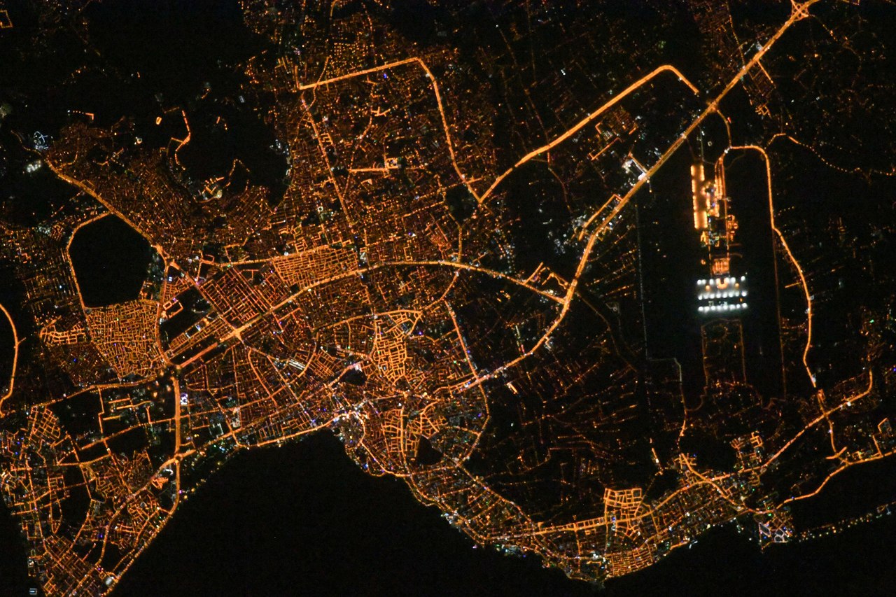 Космонавт Рязанский поделился фотографией Анталии из космоса