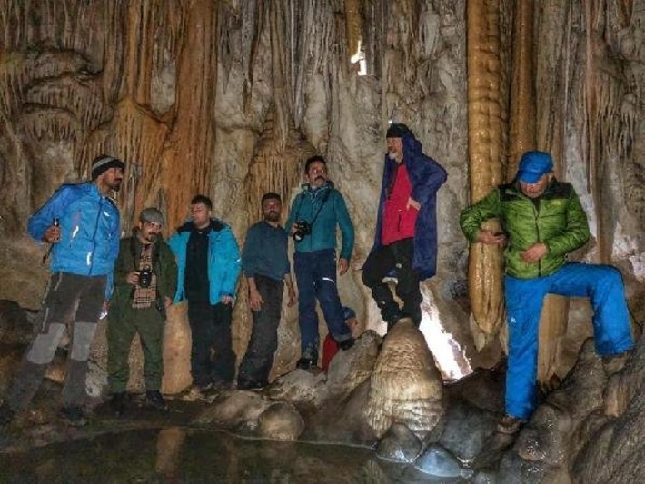 Турецкие альпинисты обнаружили уникальную пещеру