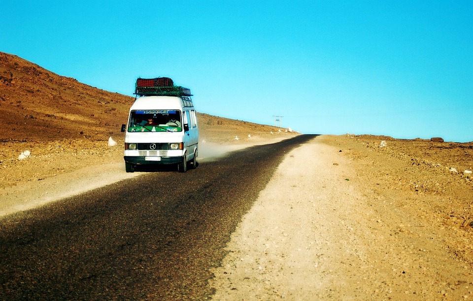 В 14-ти местном микроавтобусе обнаружили 58 нелегалов из Афганистана
