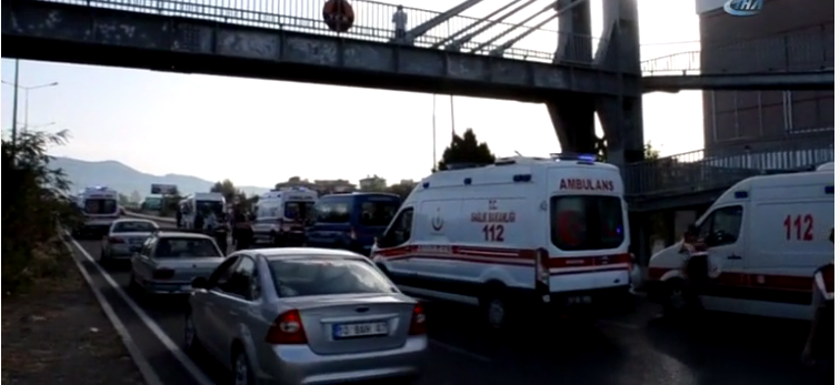 Два пассажирских автобуса столкнулись в Турции: пострадал 41 человек