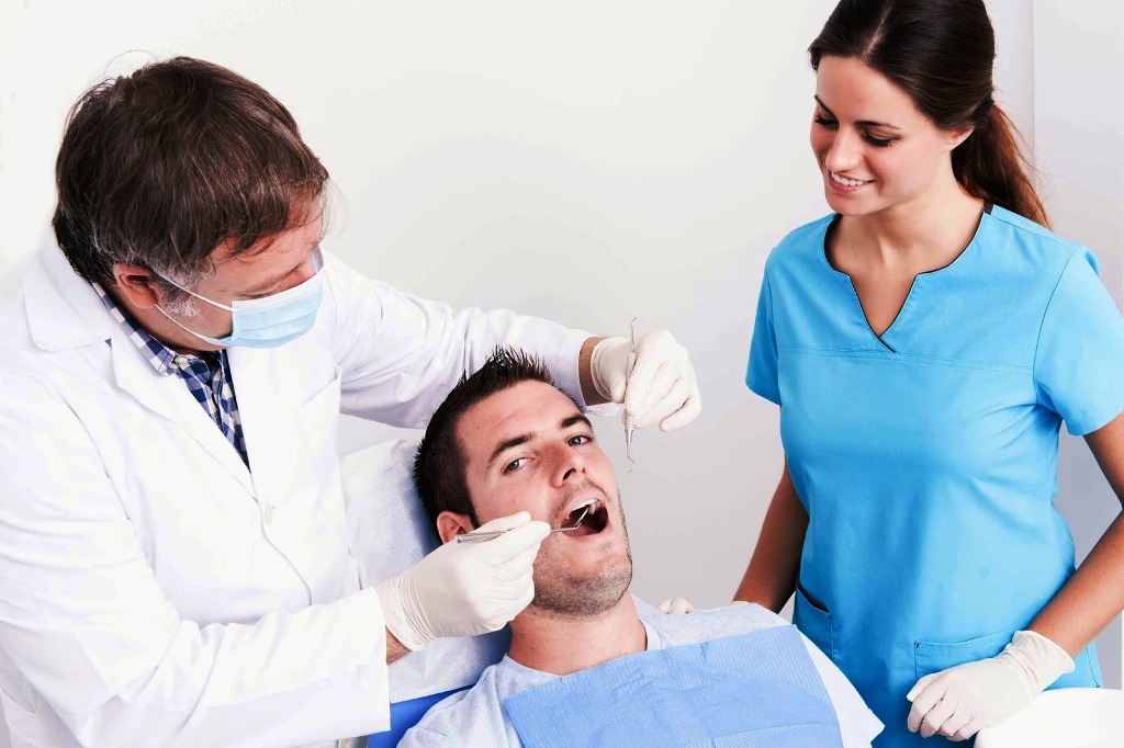 Отзывы о враче-стоматологе Eldar Aydınlı в Анталии