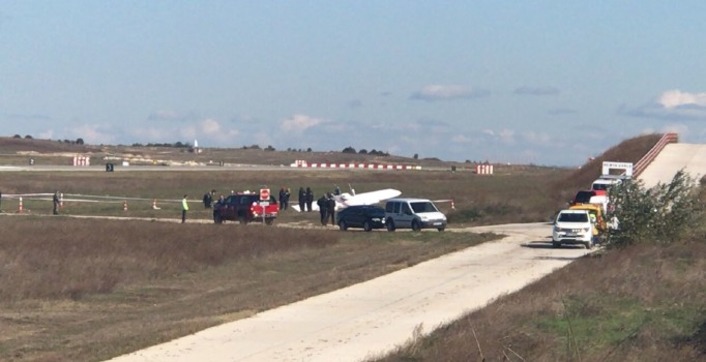 В Турции во время тренировочных полетов упал самолет