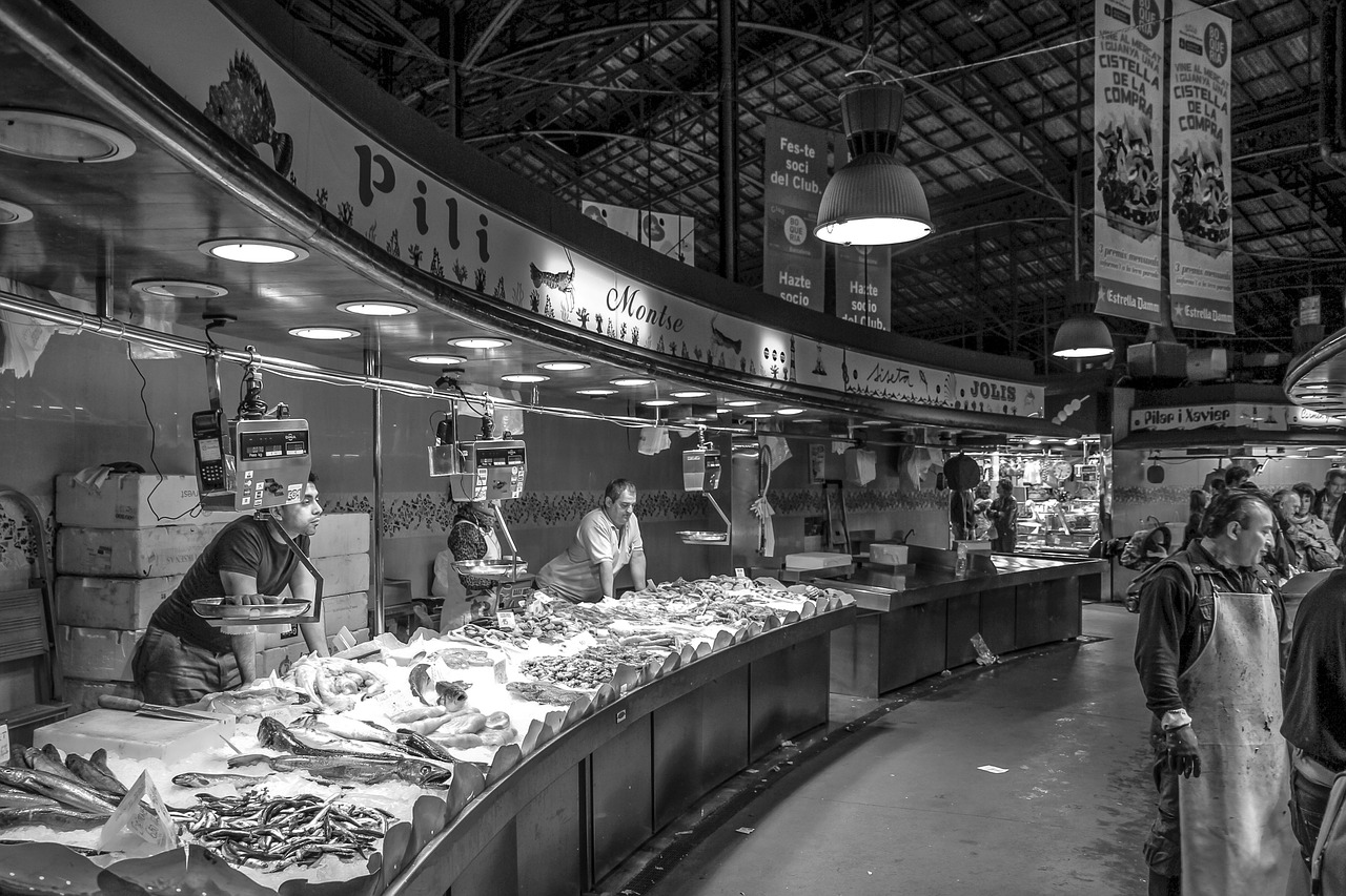 Где находится самый дешевый рыбный рынок в Анталии