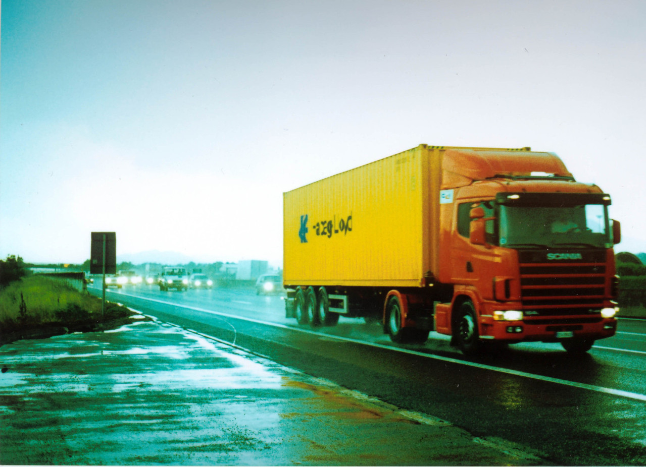 Переезд в Анталии: какие фирмы помогают с перевозом грузов?