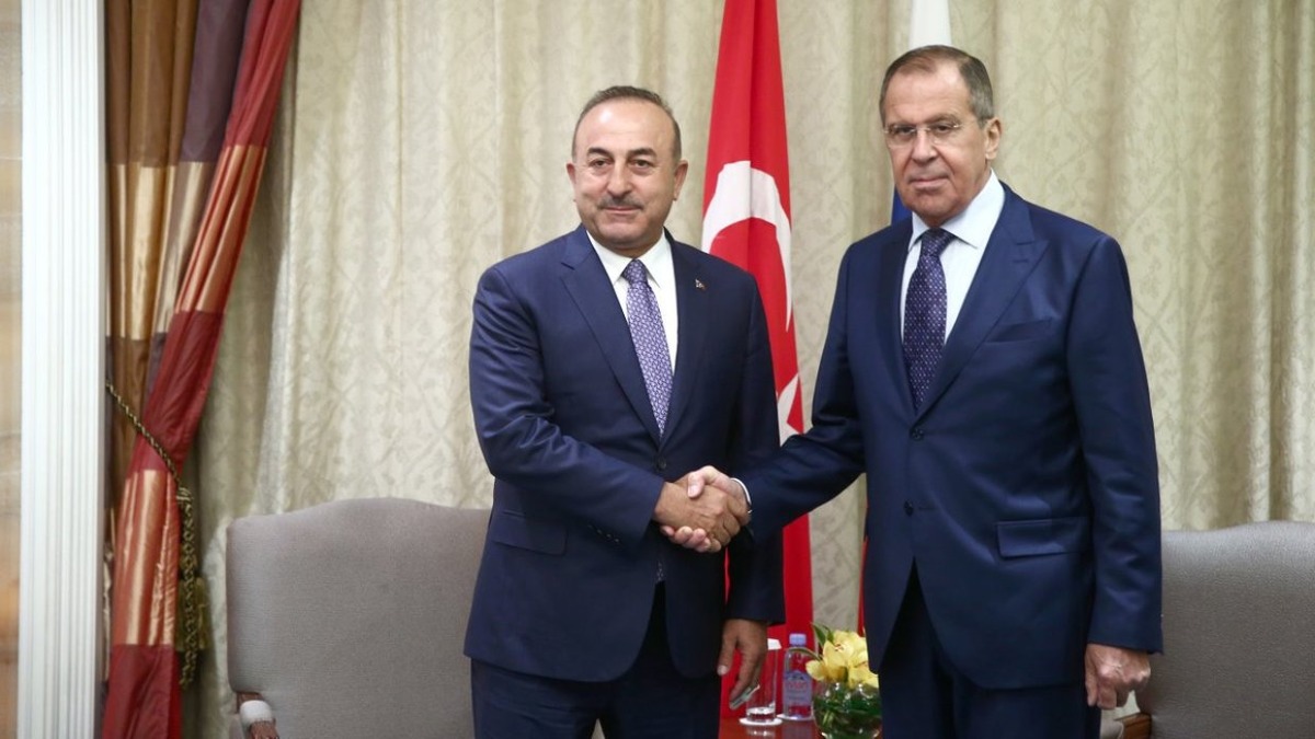 Министры иностранных дел России и Турции провели переговоры