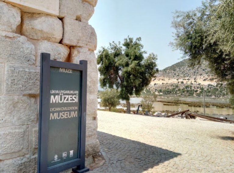 Музей ликийских цивилизаций в Демре: экспозиция и время работы