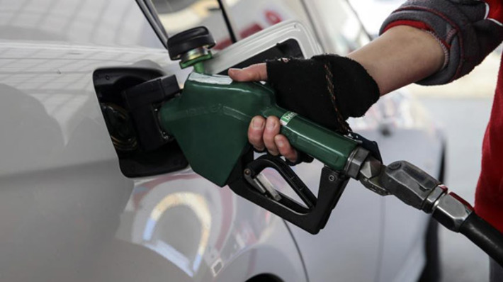 Турция ожидает снижения цены на бензин на 17 курушей