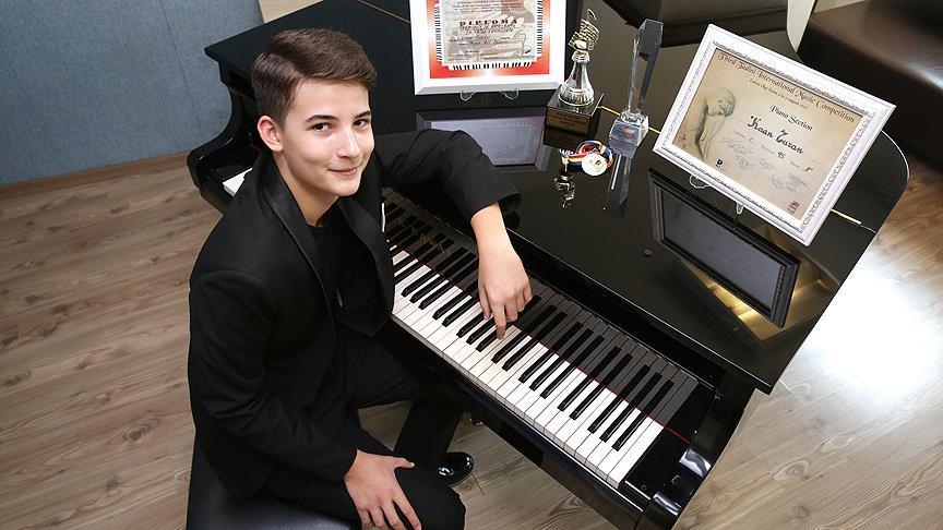 Пианист из Измира победил на международном конкурсе в Италии