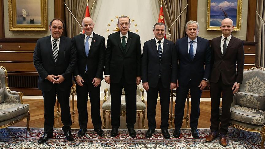 Президент Турции принял главу ФИФА Джанни Инфантино
