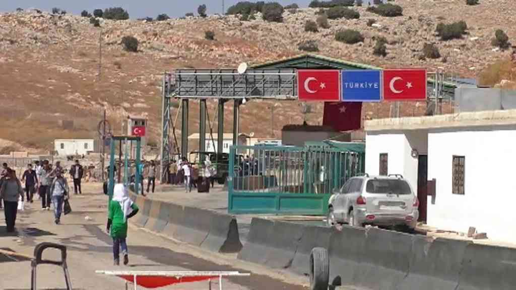 Ирак направит войска на границу с Турцией