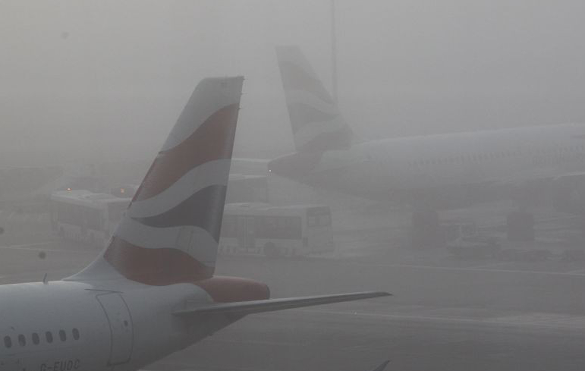 Рейс “Новосибирск-Анталия” задерживается из-за тумана
