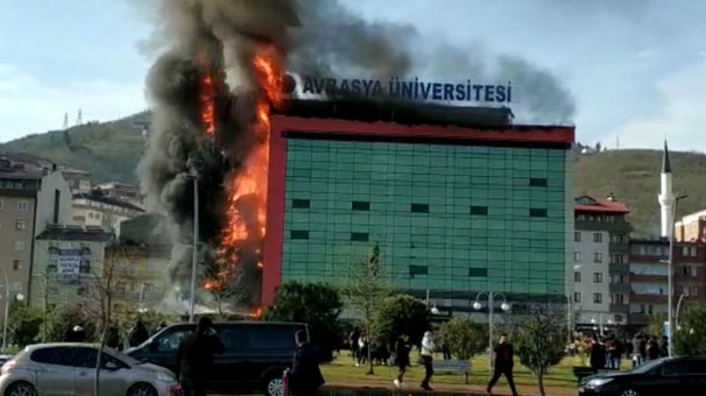 В Евразийском университете Трабзона произошел пожар