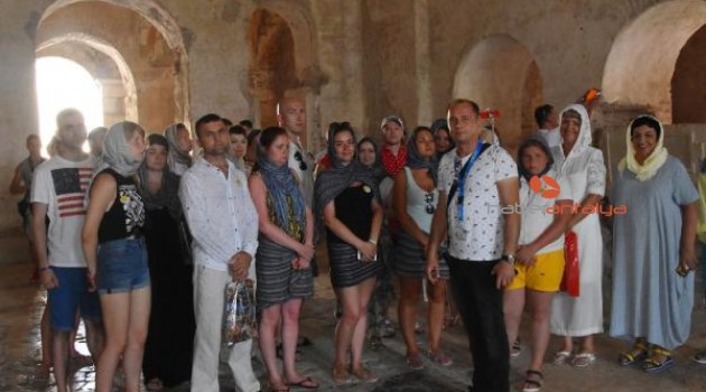 Рекордное количество туристов посетило музей Святого Николая в Демре в этом году