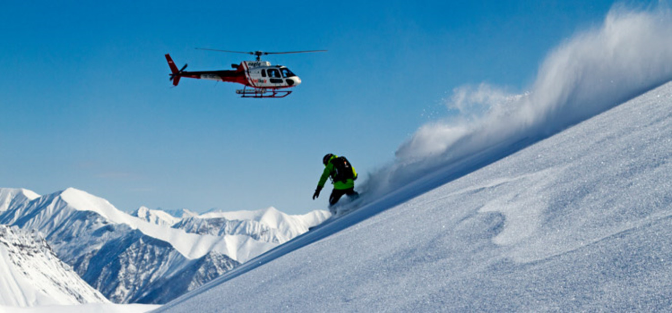 В Турции набирает популярность экстремальный вид спорта «хели-ски»