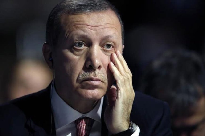 Президент Турции наградил Хакана Фидана