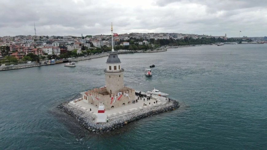 Подарок туристам: в Турции открыли "Девичью башню"