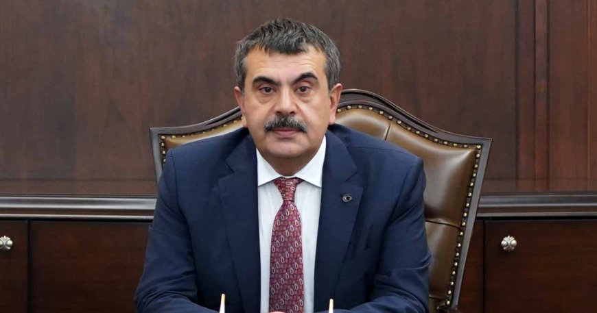 Министр образования Турции прокомментировал отмену каникул