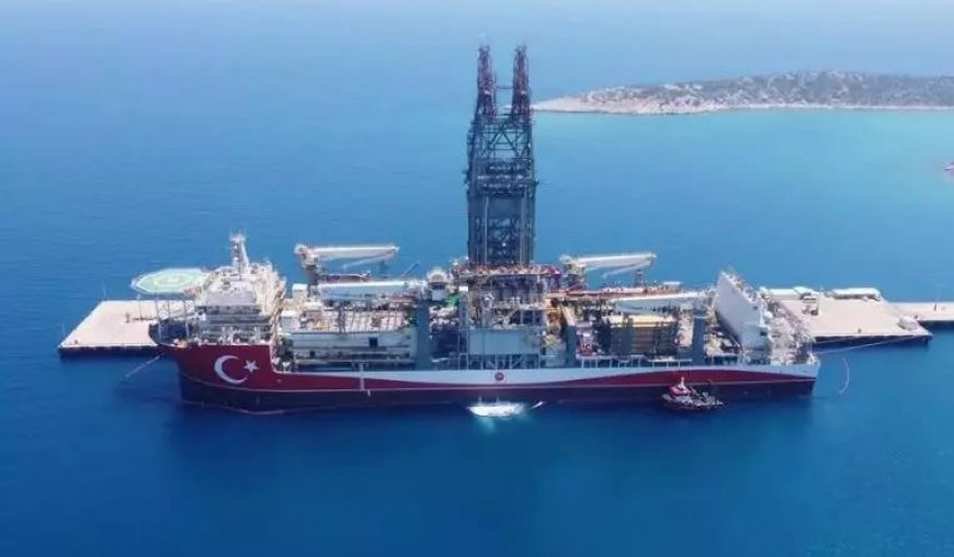 Турецкое буровое судно начнет работы в Средиземном море