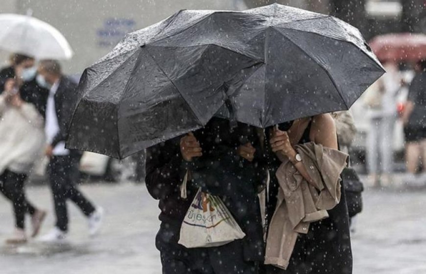 В 22 провинциях Турции объявлено штормовое предупреждение