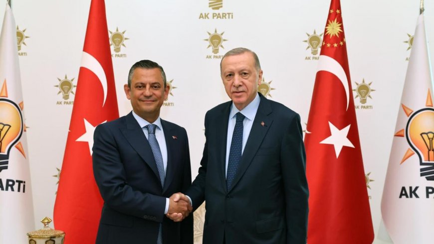 Эрдоган впервые за 8 лет встретился с лидером оппозиции