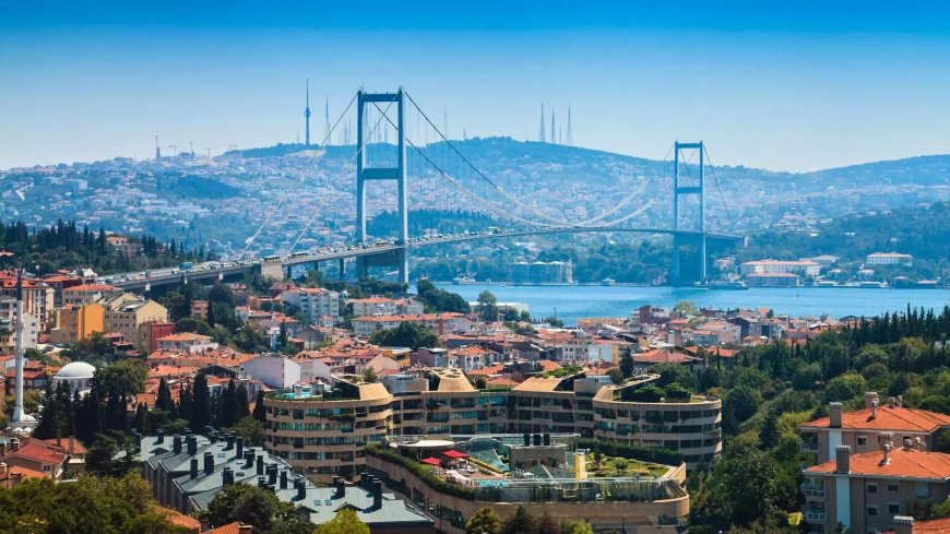 В Стамбуле установлен новый рекорд по числу туристов