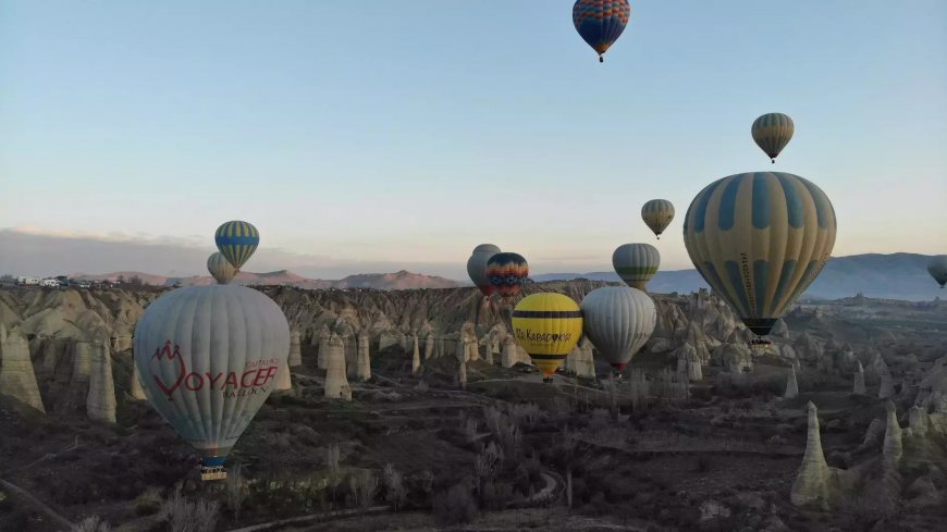 Пилоты воздушных шаров проходят 300 часов обучения в Каппадокии