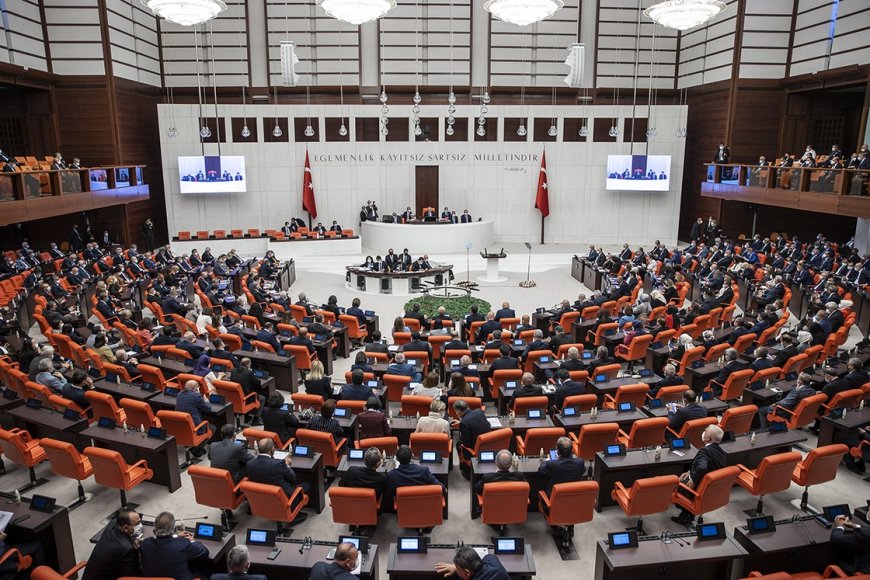 Парламент Турции рассмотрит закон о ликвидации инвестиционных фондов